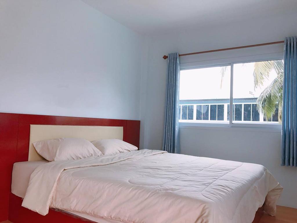 Your Place Inn Surin Extérieur photo